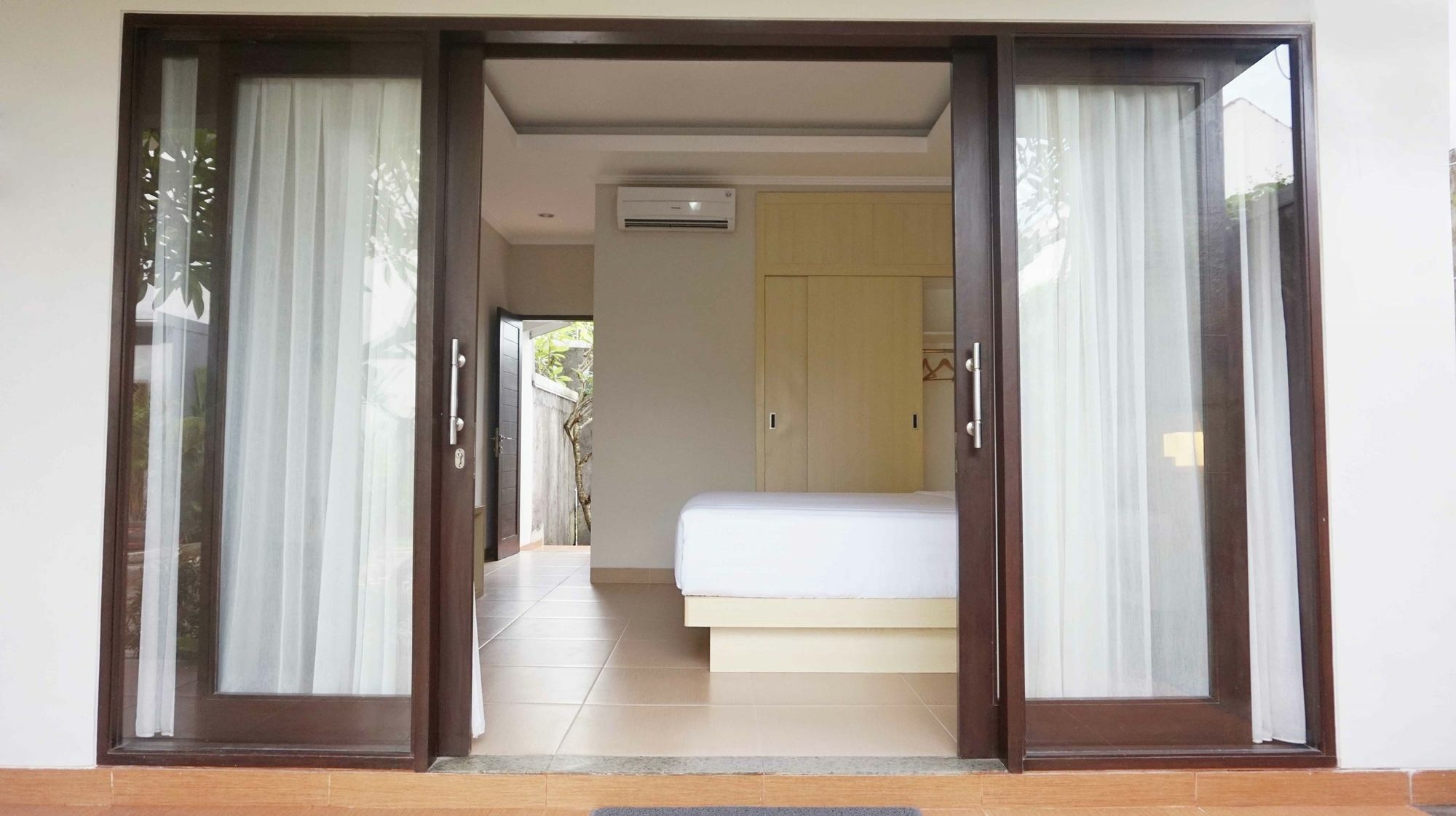 Tropico Jimbaran Bali Hotel Exterior photo